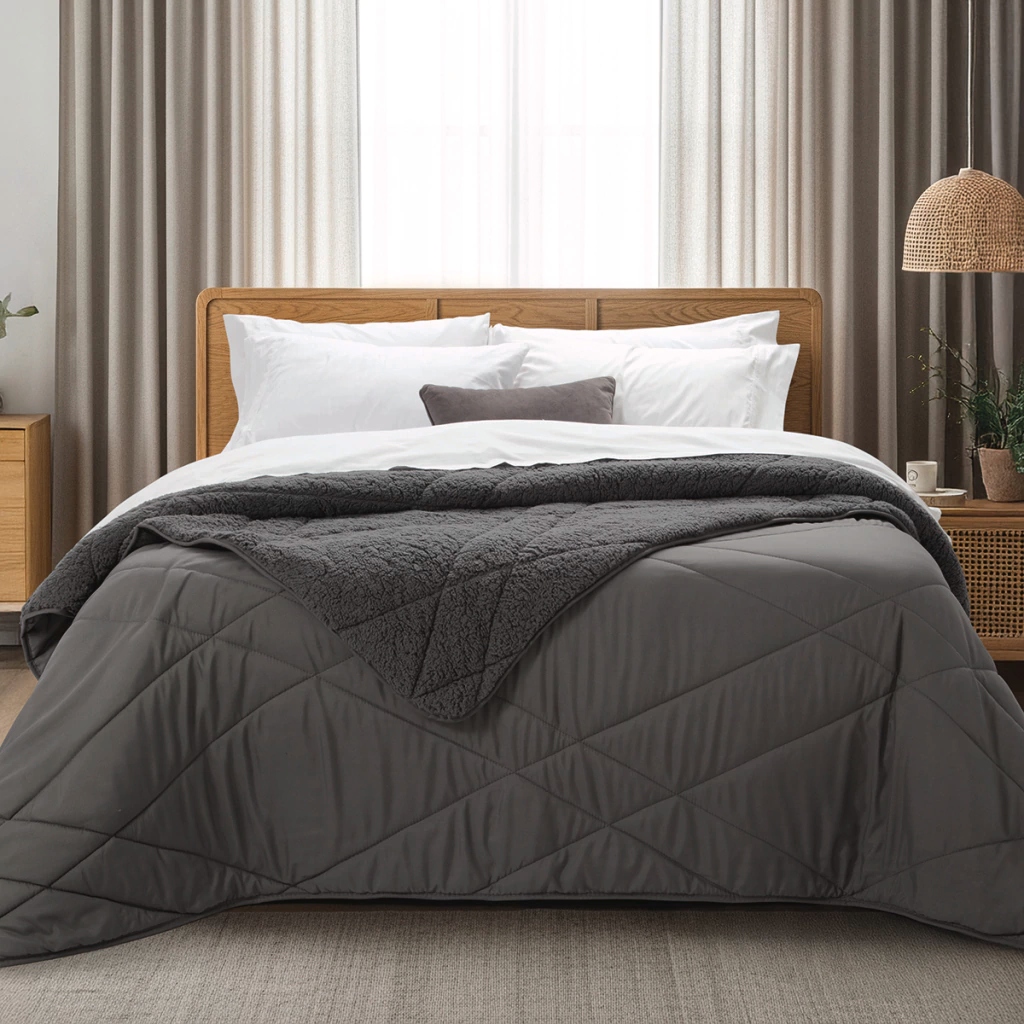 [8CA1179-4BT.-4] ACOLCHADO EDREDON NORWAY KING ALCOYANA