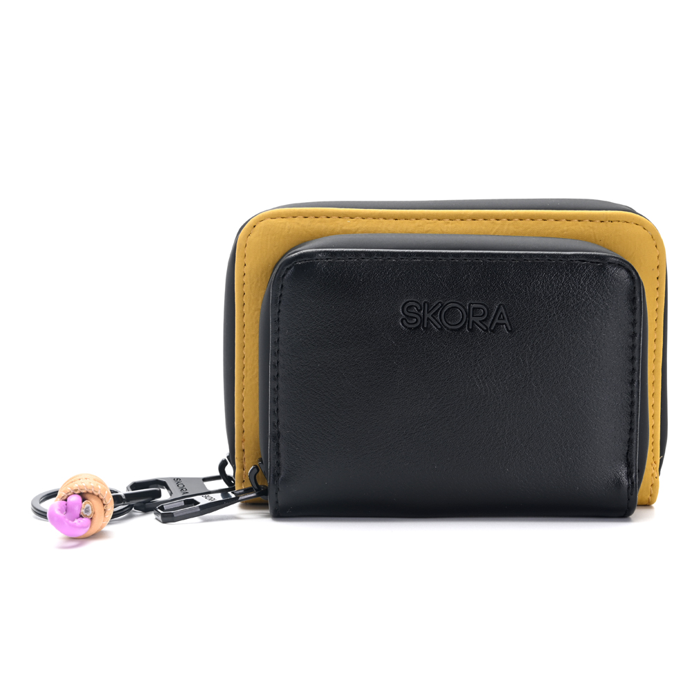 [541533-NEG] BILLETERA LURIL CON BOLSILLO FRONTAL Y LLAVERO SKORA (Negro)