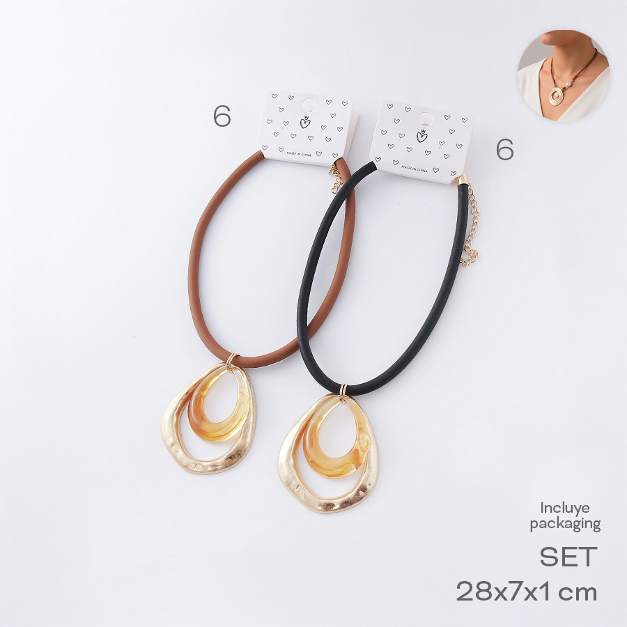 COLLAR TRENDY