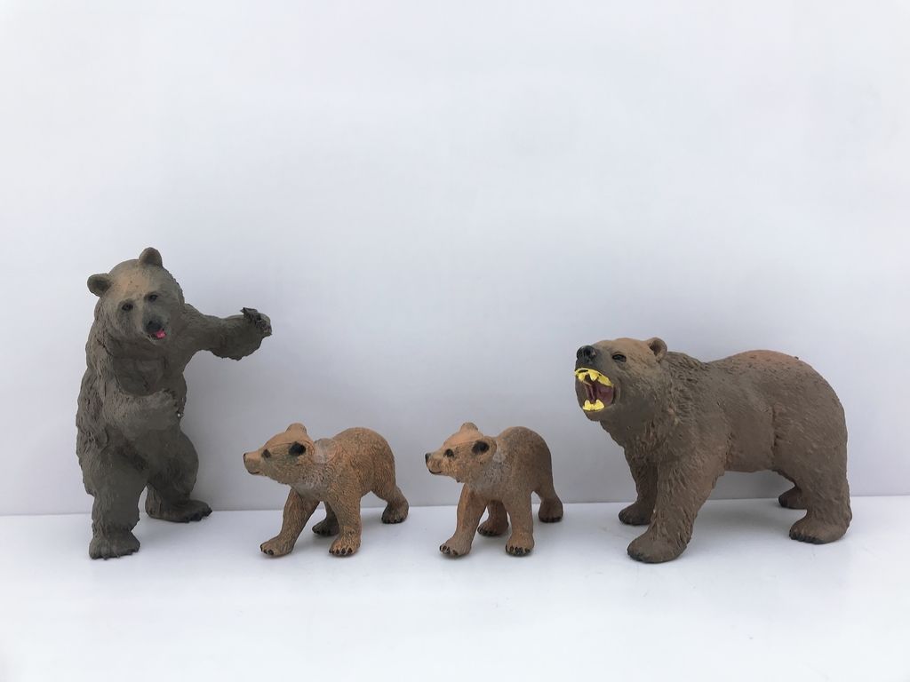 Animal World Flia Oso Marron x4