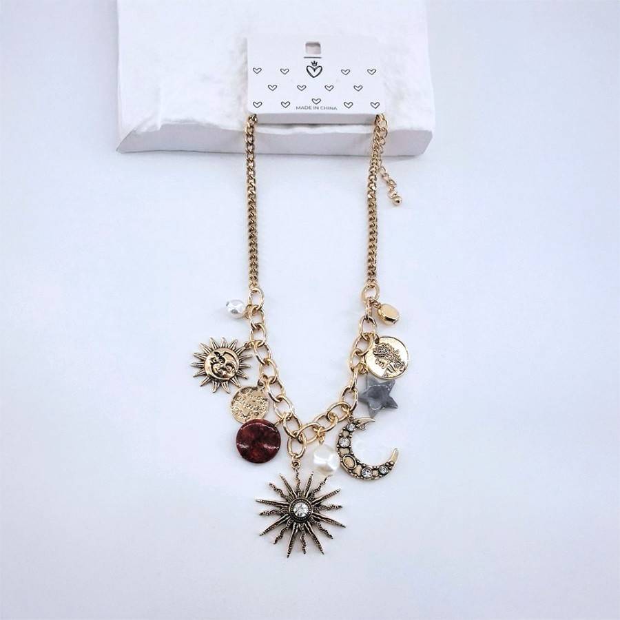 COLLAR TRENDY